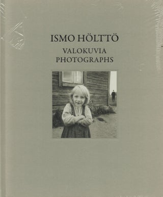 Item #2233 Valokuvia = Photographs - signed. Ismo Höltt&ouml